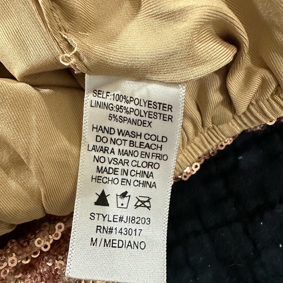 Rose gold sequins fling jacket - Picture 5 of 5